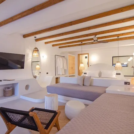 Arc Apartment *